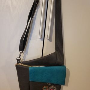 Espe Cross body